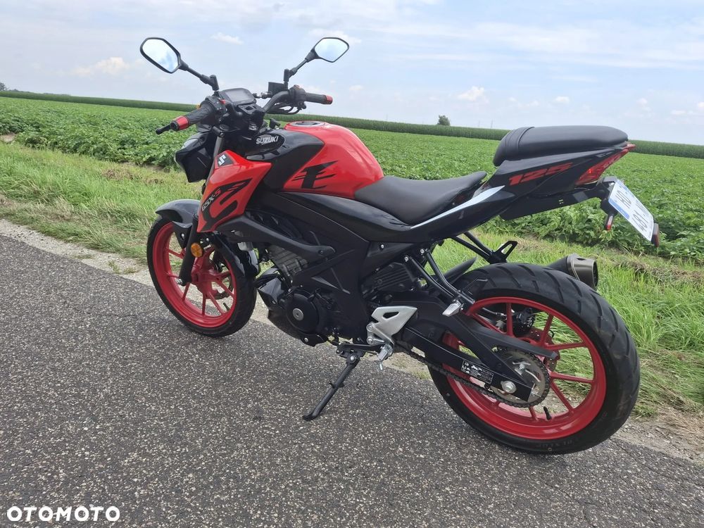 Suzuki GSX - 5