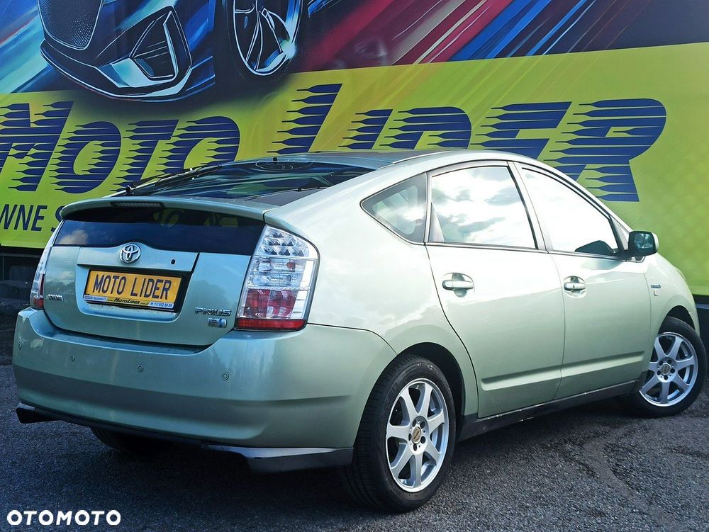 Toyota Prius - 6