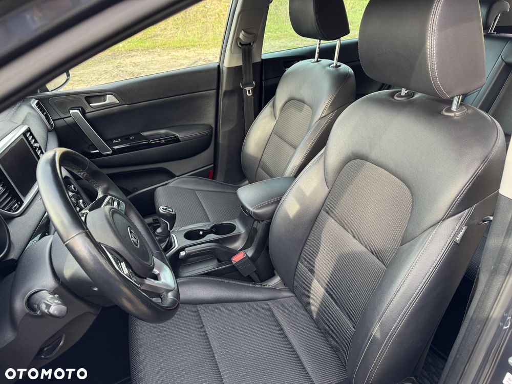 Kia Sportage 1.6 T-GDI Black Edition 2WD - 20