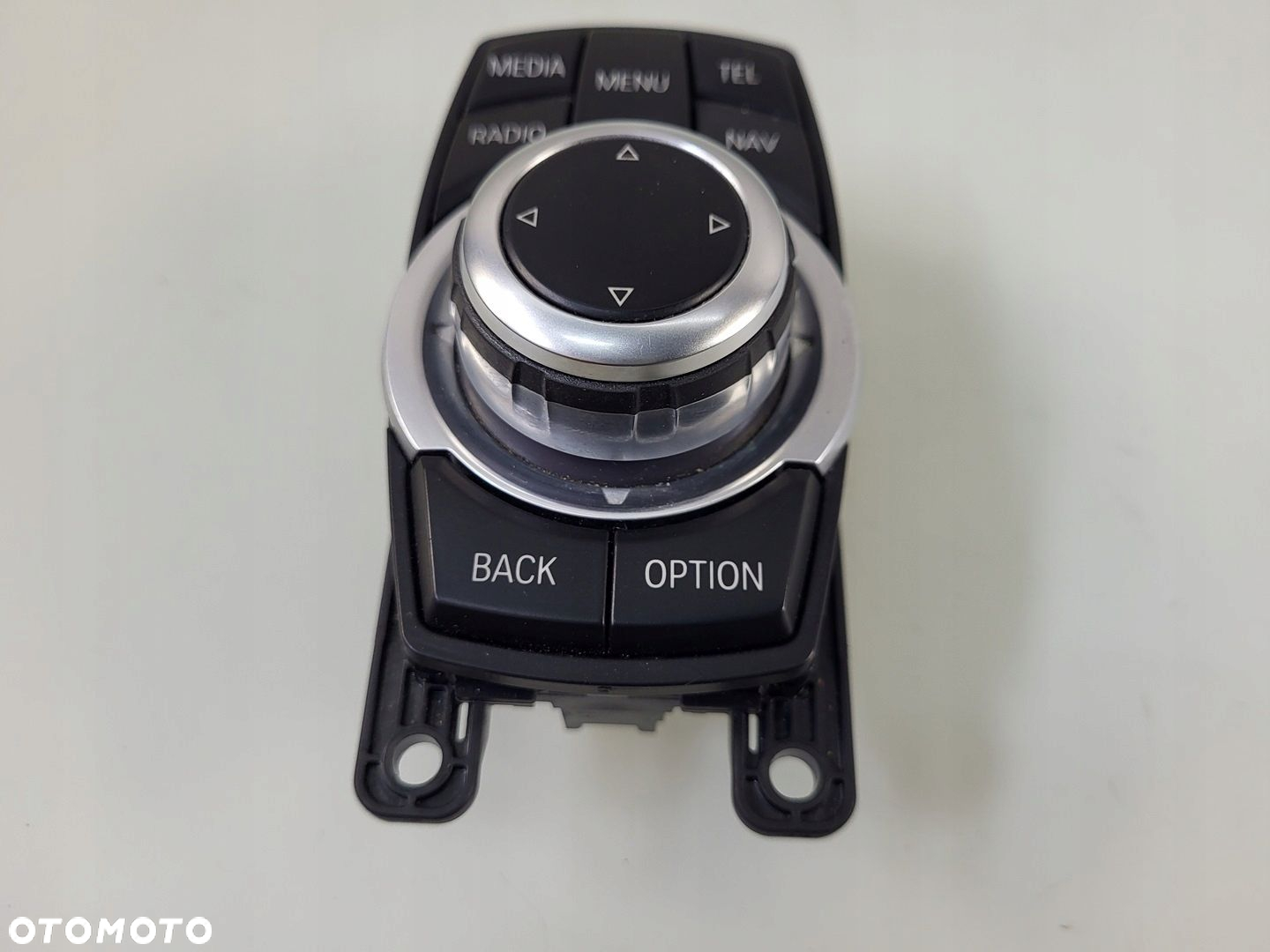 panel sterowania radiem idrive pokrętło przełącznik BMW F45 F46 9286699 - 3