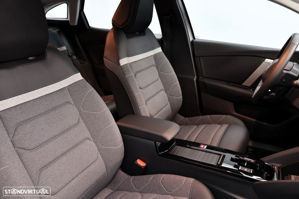 Citroën e-C4 50 kWh Plus - 49