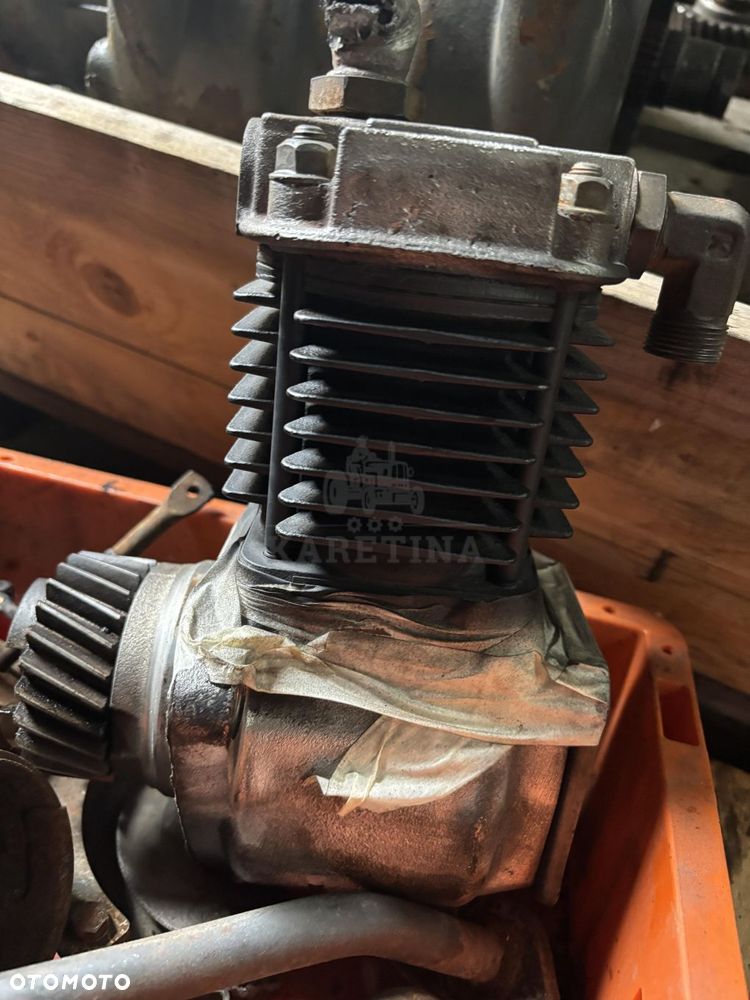 Zetor Proxima - kompresor sprężarka powietrza - 1