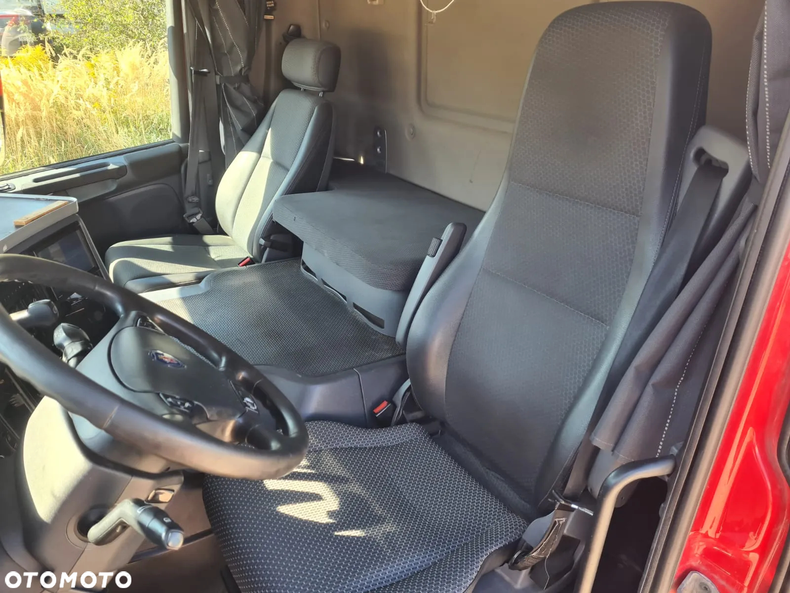 Scania P320 EURO6 20EUROPALET KONTENER IZOTERMICZNY Z REGULACJĄ WYSOKOŚCI - 24