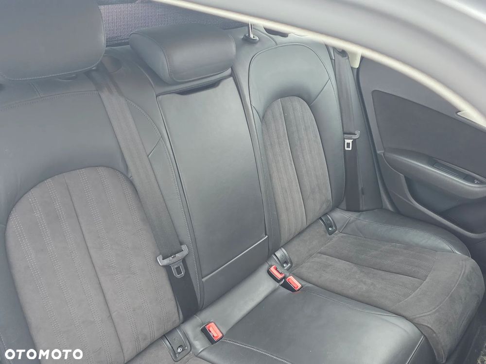 Audi A6 Avant 3.0 TDI DPF quattro S tronic - 11