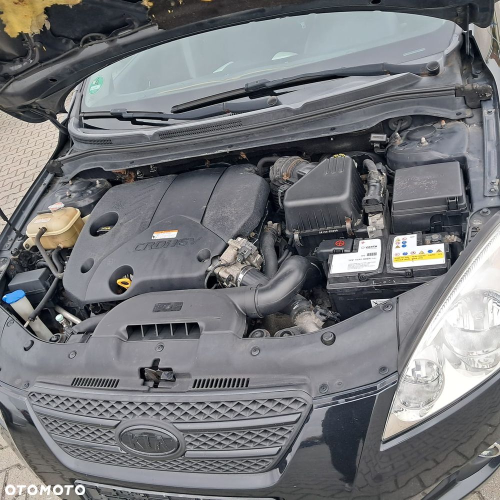 Kia Ceed - 13