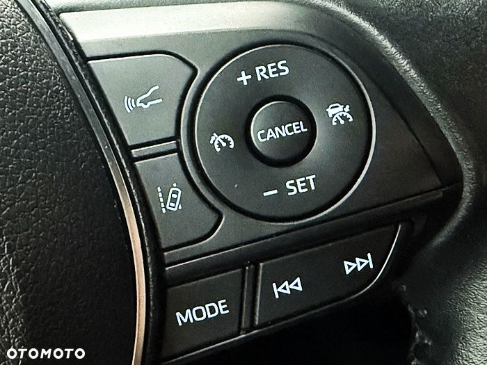 Toyota Corolla 1.8 Hybrid Comfort - 12