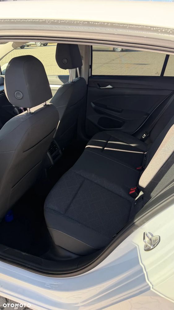 Volkswagen Golf 1.5 TSI EVO Life - 10