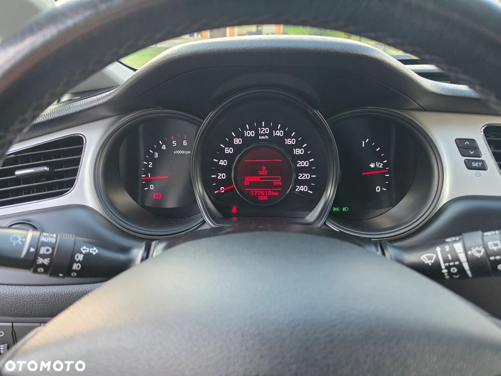 Kia Ceed 1.4 CRDi M - 9