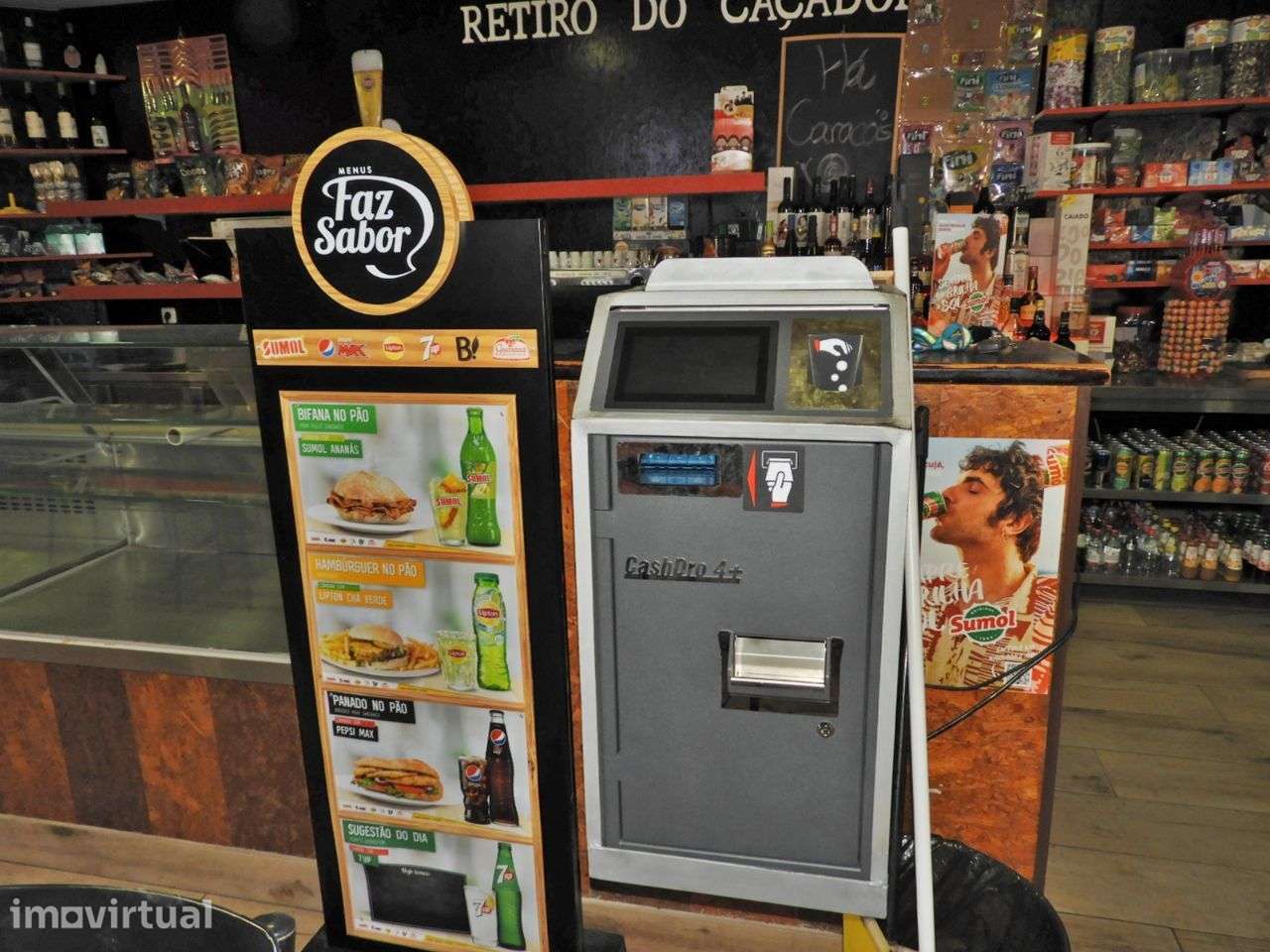 Prédio de 2 pisos com área bruta de 506 m2 - Grande imagem: 4/8