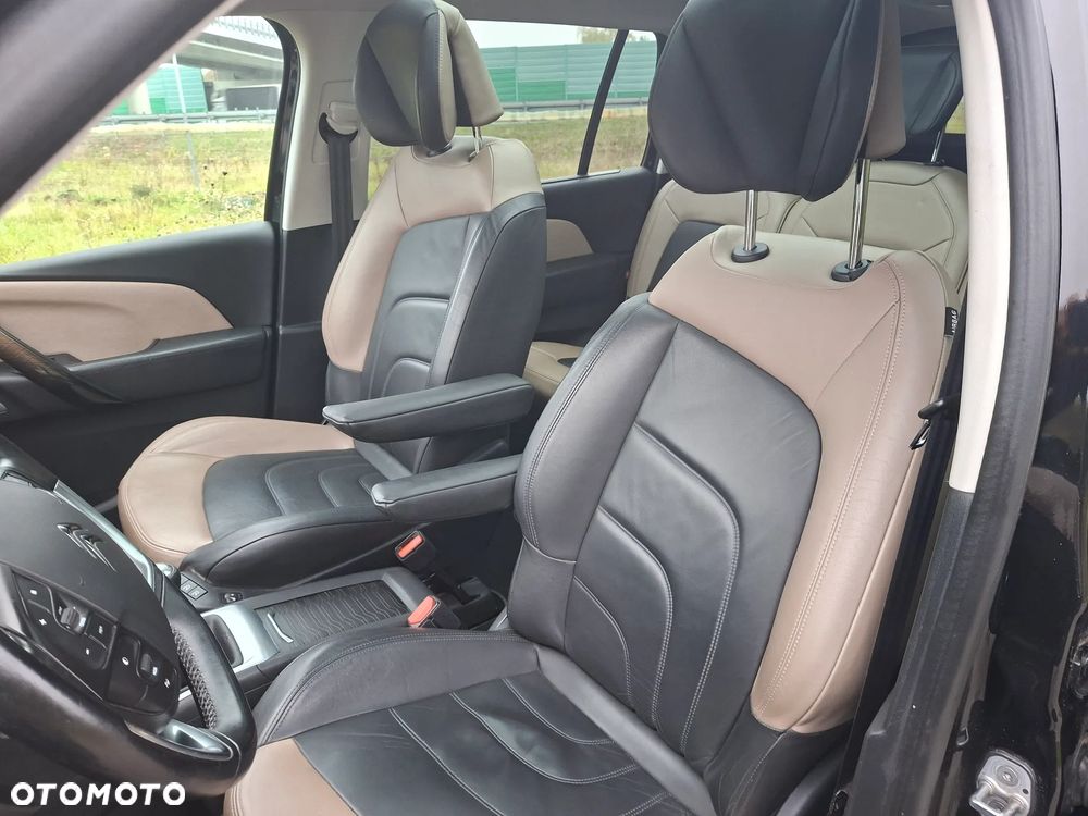 Citroën C4 Grand Picasso BlueHDi 150 Exclusive - 30
