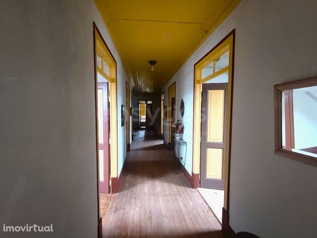 Quinta em Ourém com moradia, piscina, anexos e 7320m2 de terreno - Grande imagem: 3/47