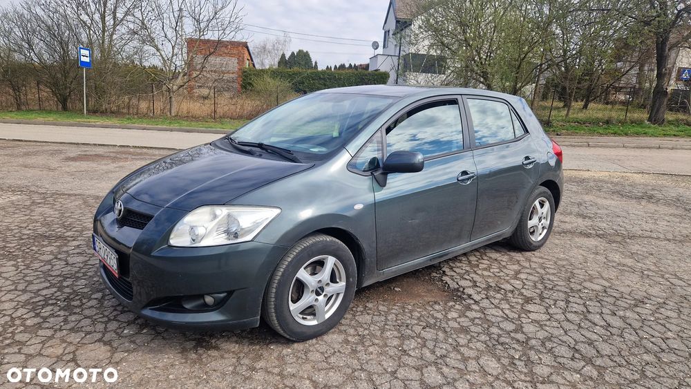 Toyota Auris 1.6 VVT-i Luna - 2