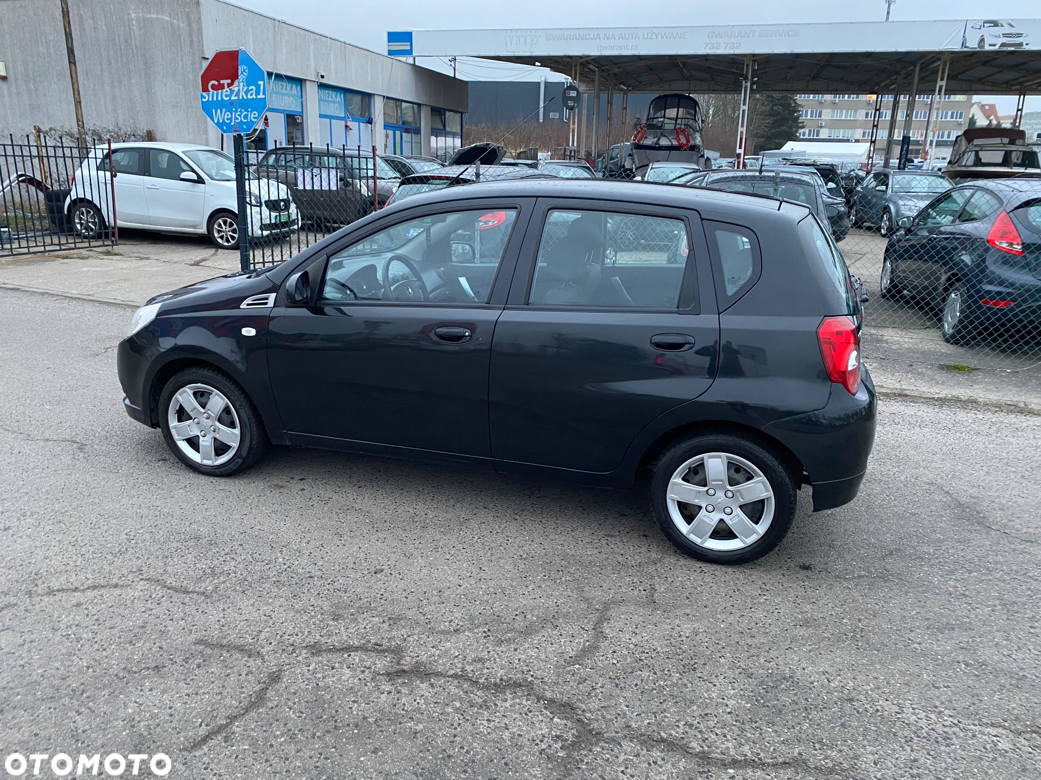 Chevrolet Aveo 1.2 - 16