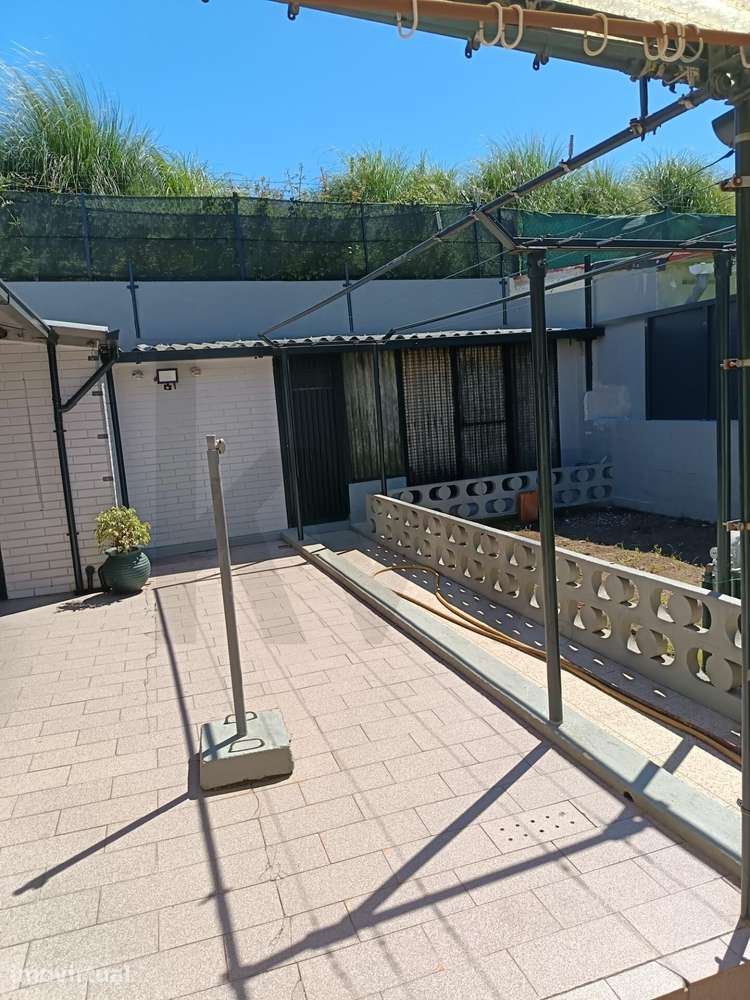 Moradia T2+1 com Jardim em Zona Privilegiada de Leça do Balio - Grande imagem: 5/25