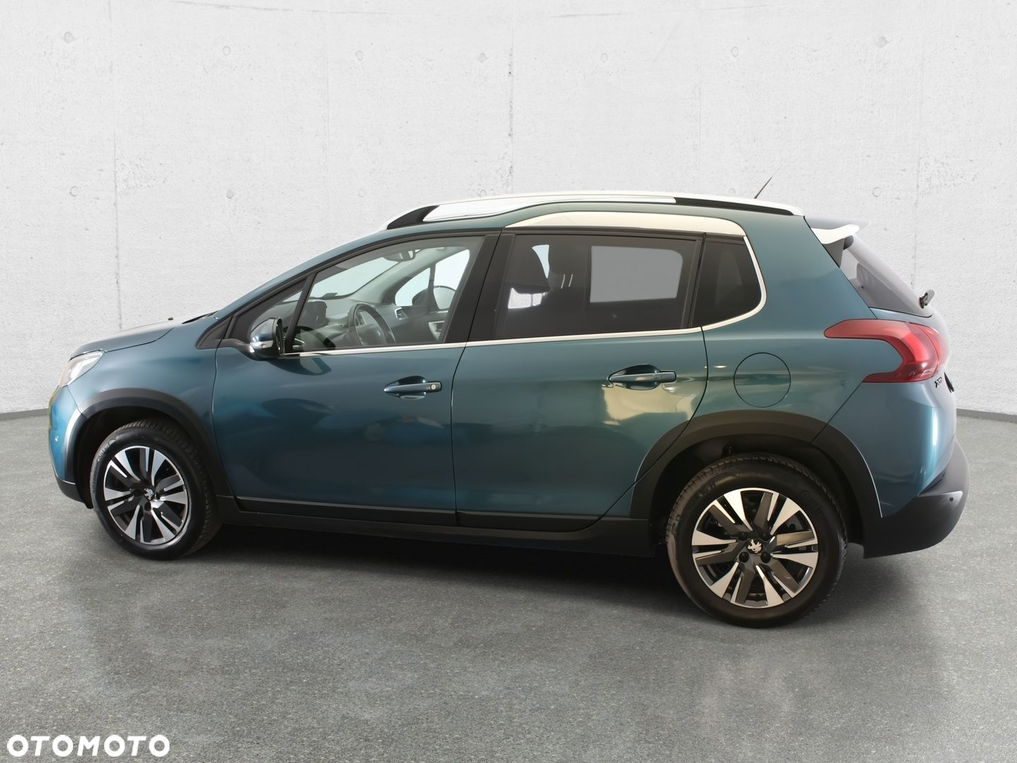 Peugeot 2008 - 18
