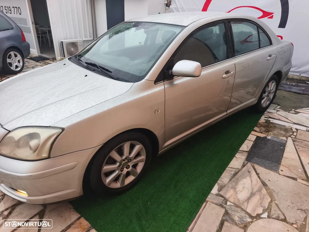 Toyota Avensis S/D 1.6 Executive - 1
