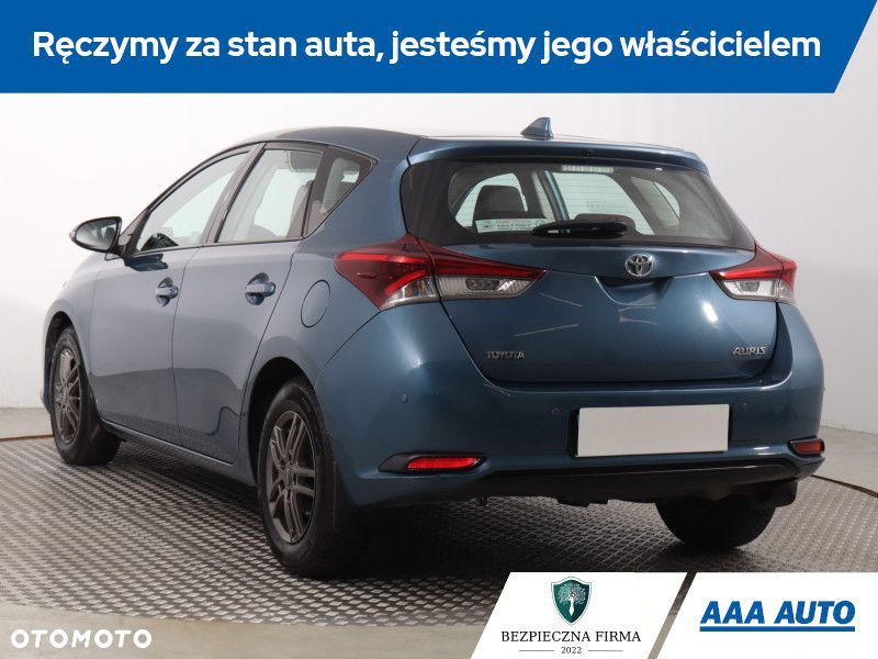 Toyota Auris - 5