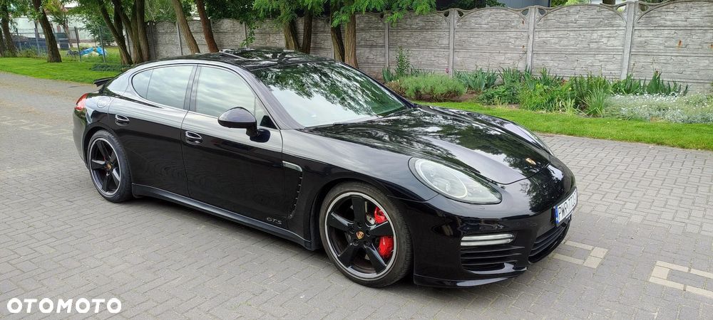 Porsche Panamera GTS - 1