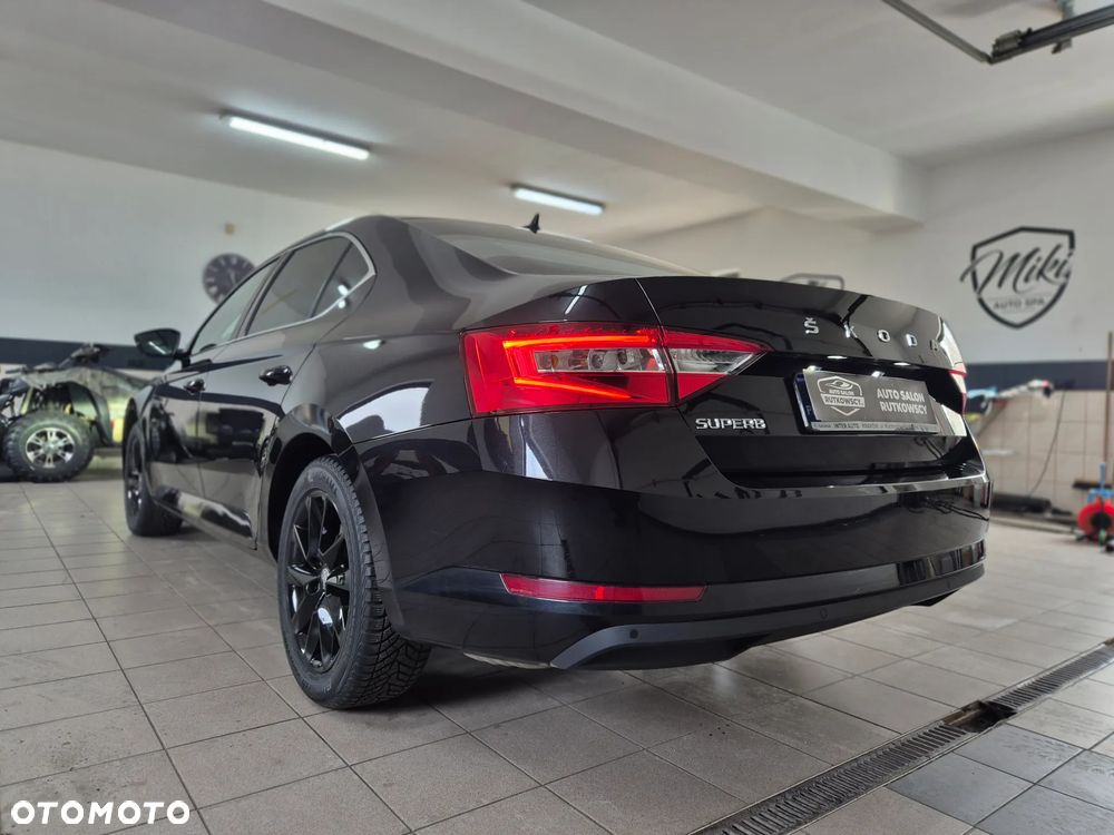 Skoda Superb 2.0 TSI Style DSG - 8
