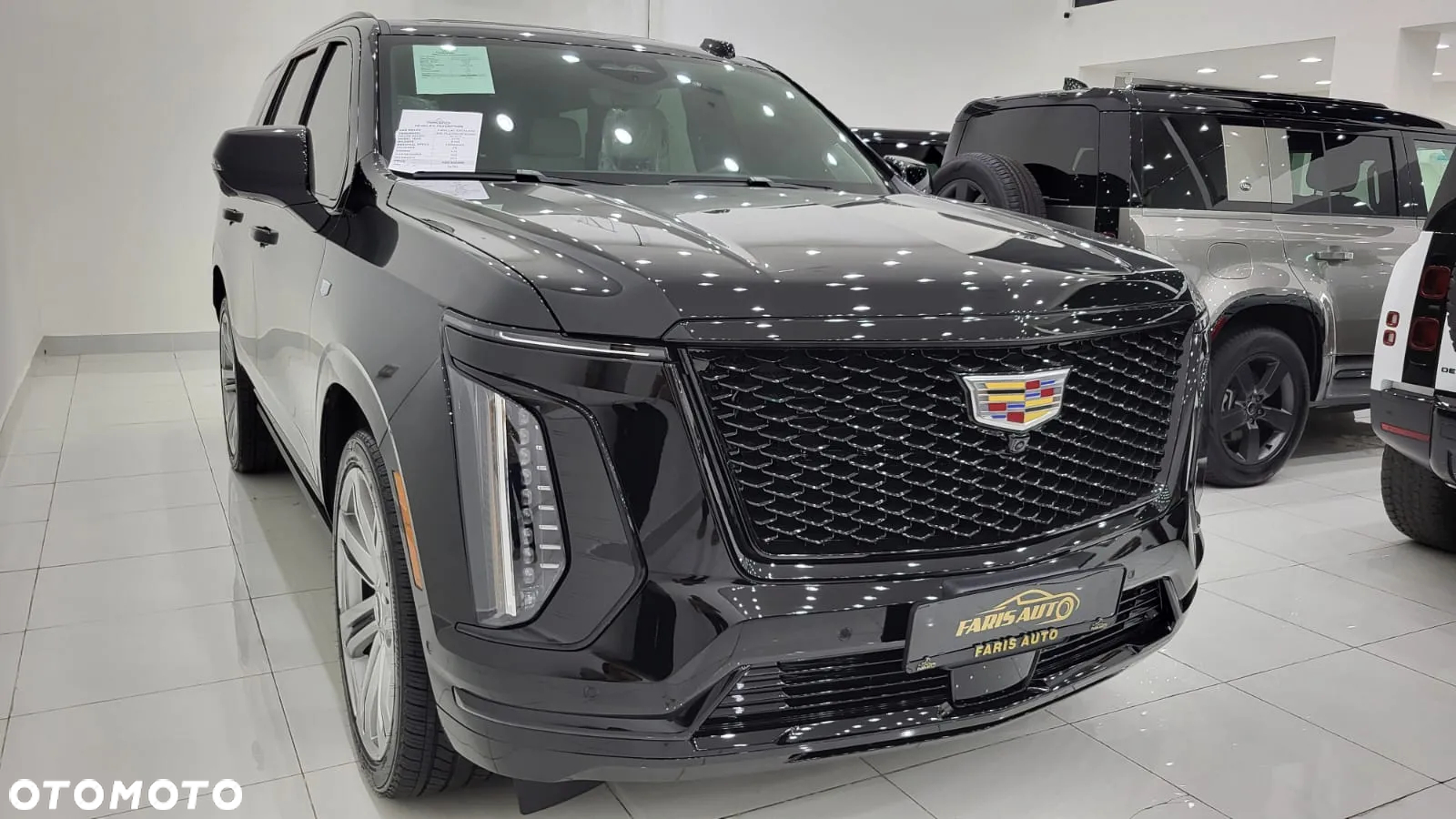 Cadillac Escalade - 37