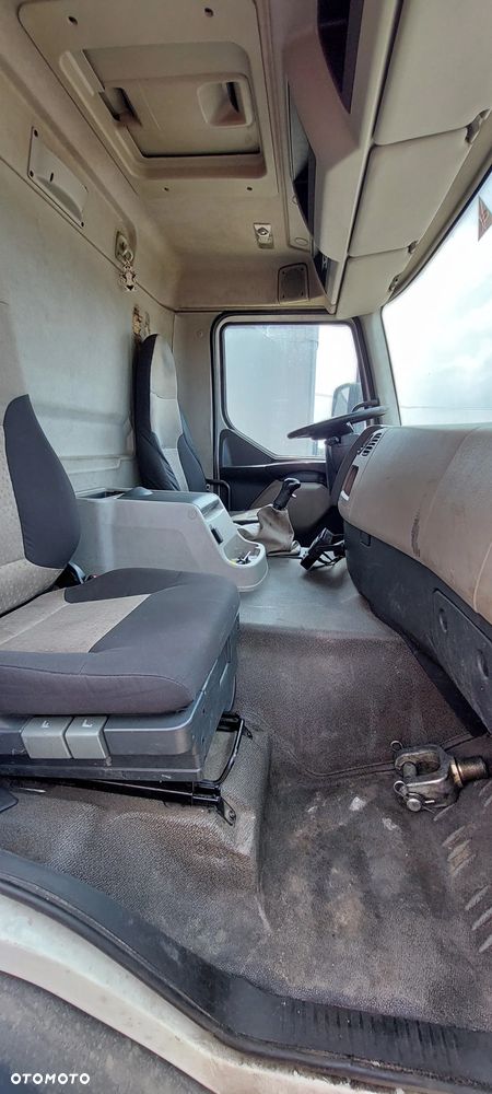 Renault PREMIUM - 15