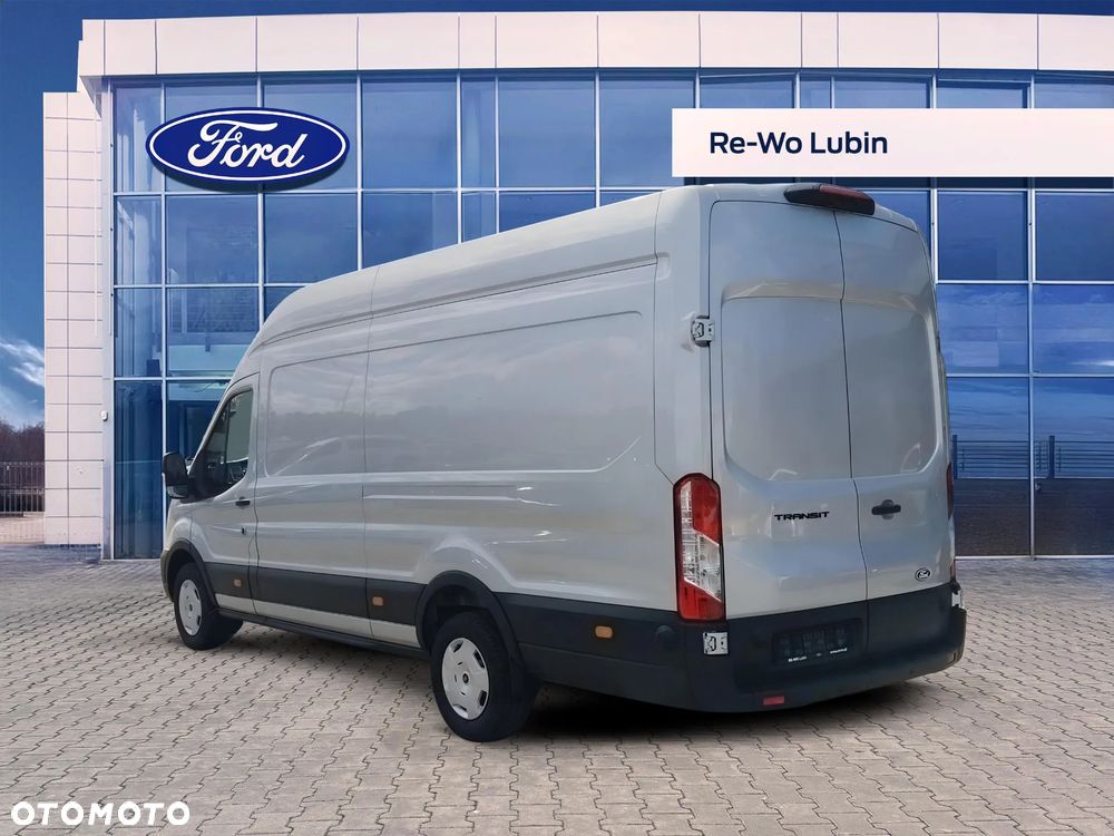 Ford Transit - 8