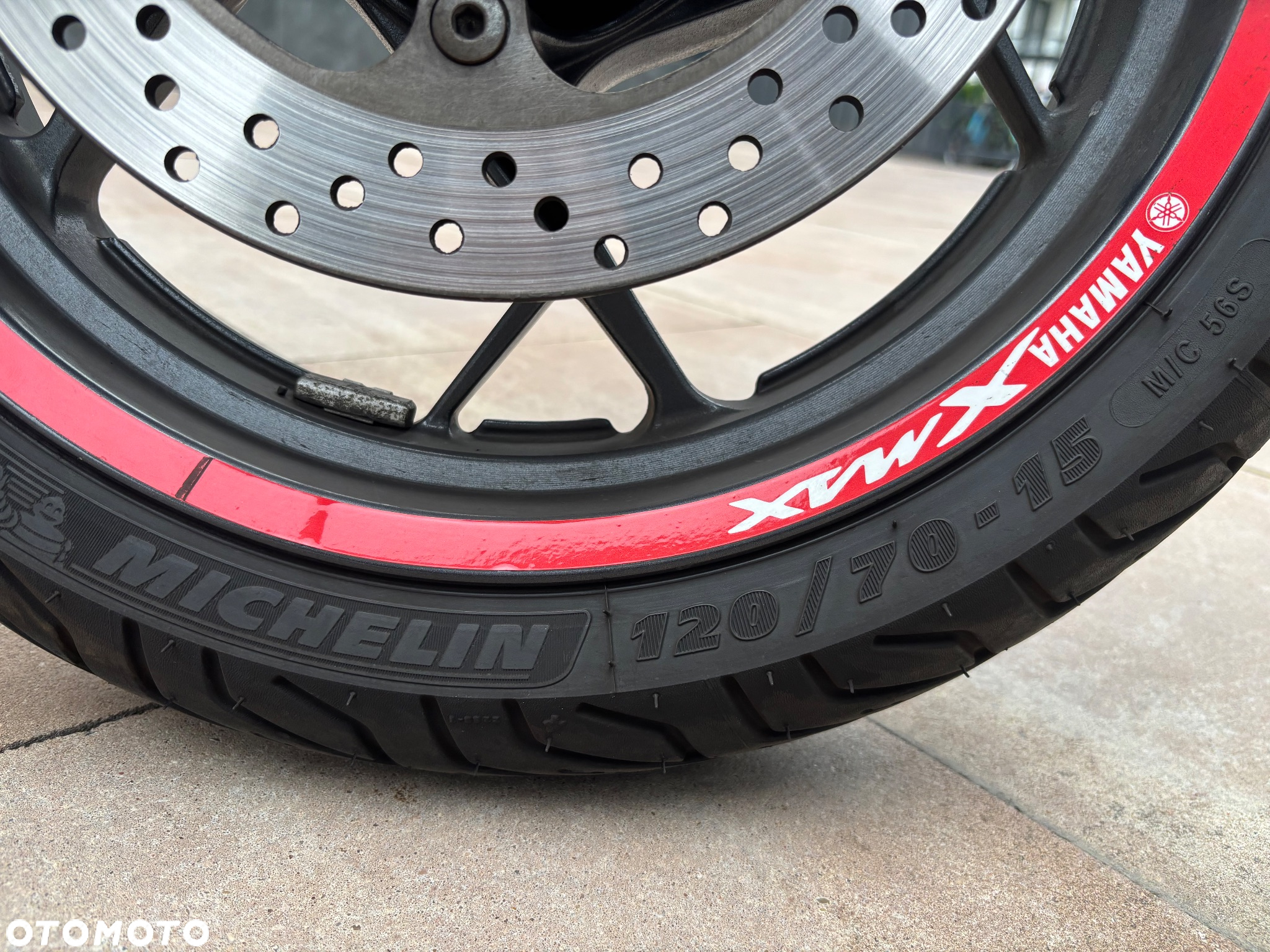 Yamaha X-max - 9