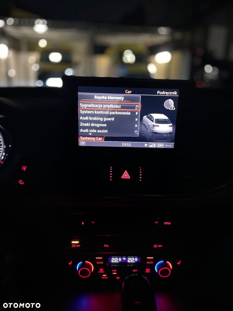 Audi A6 Avant 2.0 TDI Ultra S tronic - 28