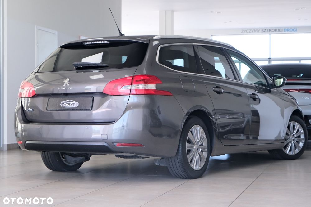 Peugeot 308 - 6