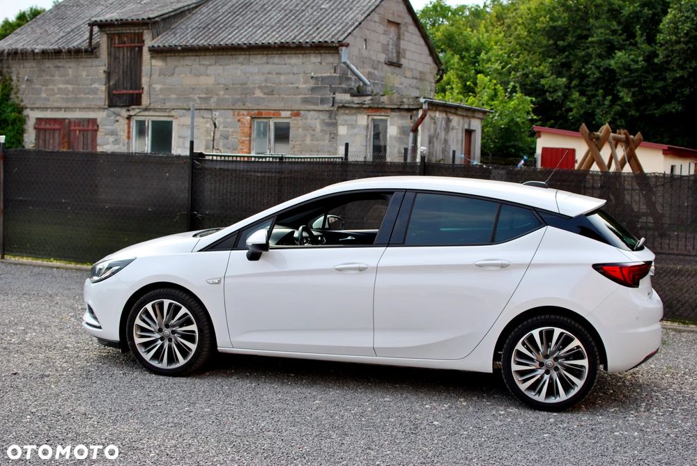 Opel Astra 1.4 T Sport S&S - 14