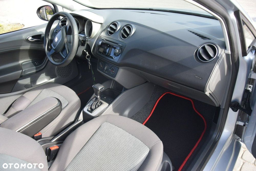 Seat Ibiza SC 1.6 16V DSG Stylance - 20