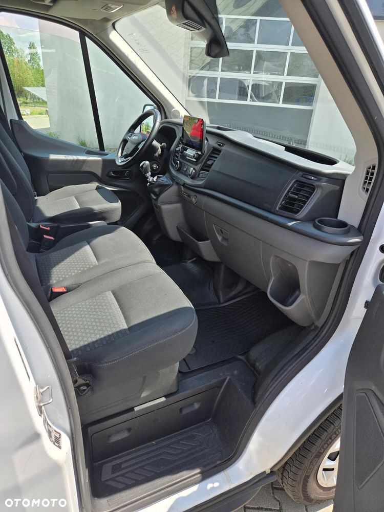 Ford Transit - 16