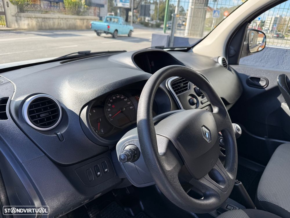Renault KANGOO 1.5 DCI GPS - 24