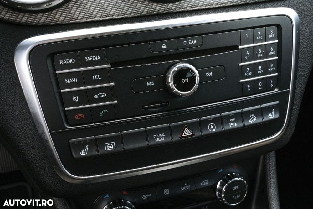 Mercedes-Benz GLA - 22