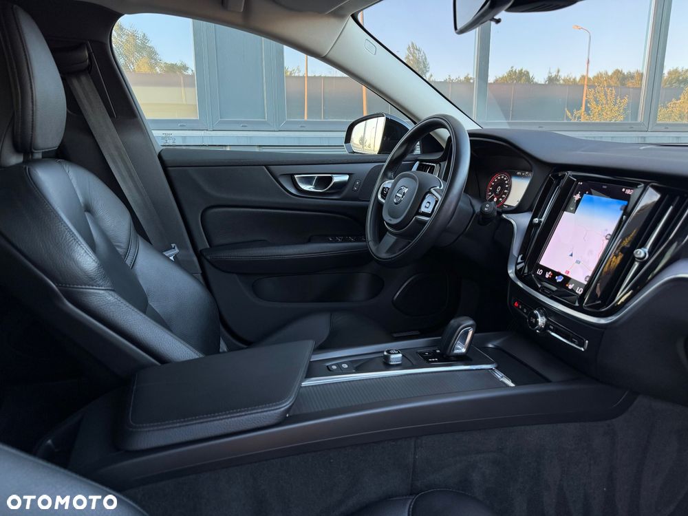 Volvo V60 B3 B Geartronic RDesign - 12