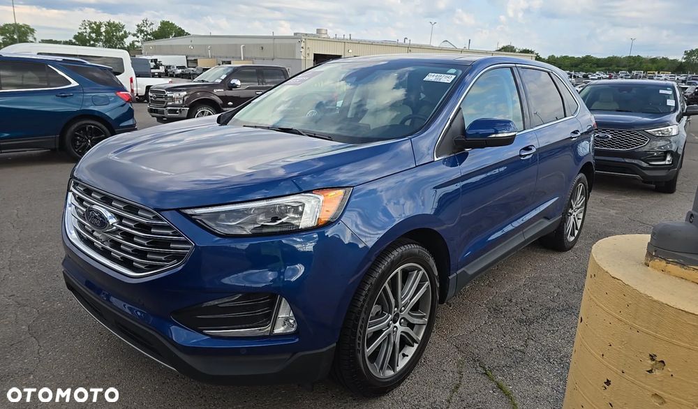 Ford Edge - 5