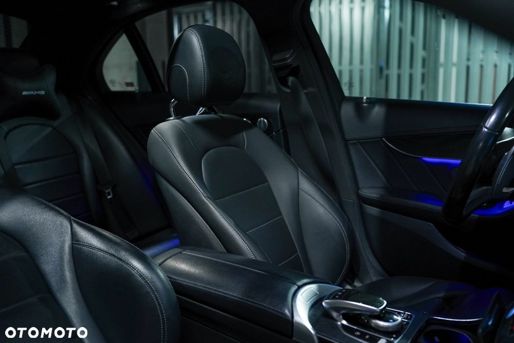 Mercedes-Benz Klasa C 300 T 7G-TRONIC AMG Line - 10