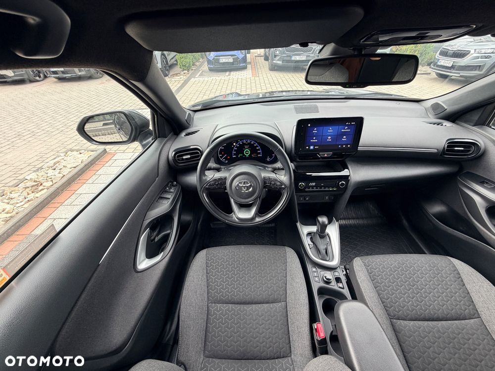 Toyota Yaris Cross Hybrid 1.5 Comfort AWD - 23