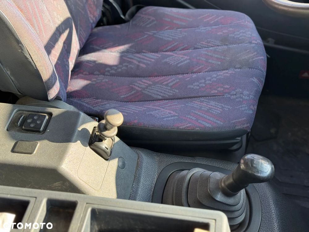 Mercedes-Benz 1223 - 8