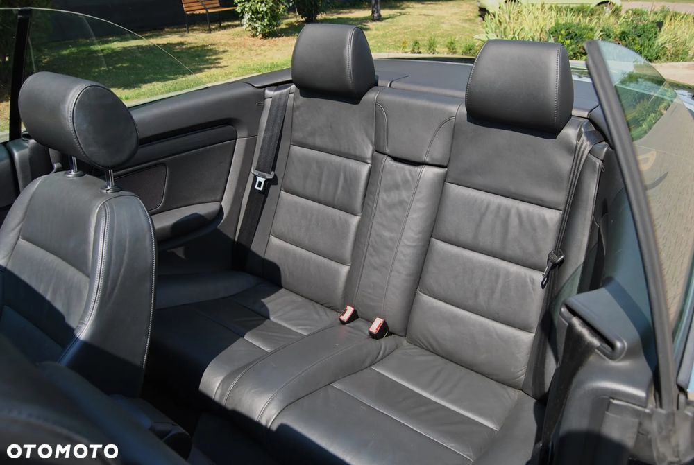 Audi A4 Cabrio 1.8 T quattro - 6
