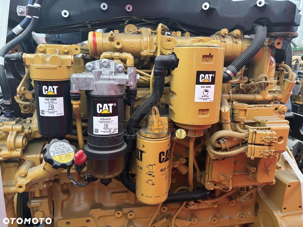 CAT Caterpillar Silnik C7.1 7.01 594-7561 5947561 6712/2200 151.0kW  NOWY - 8