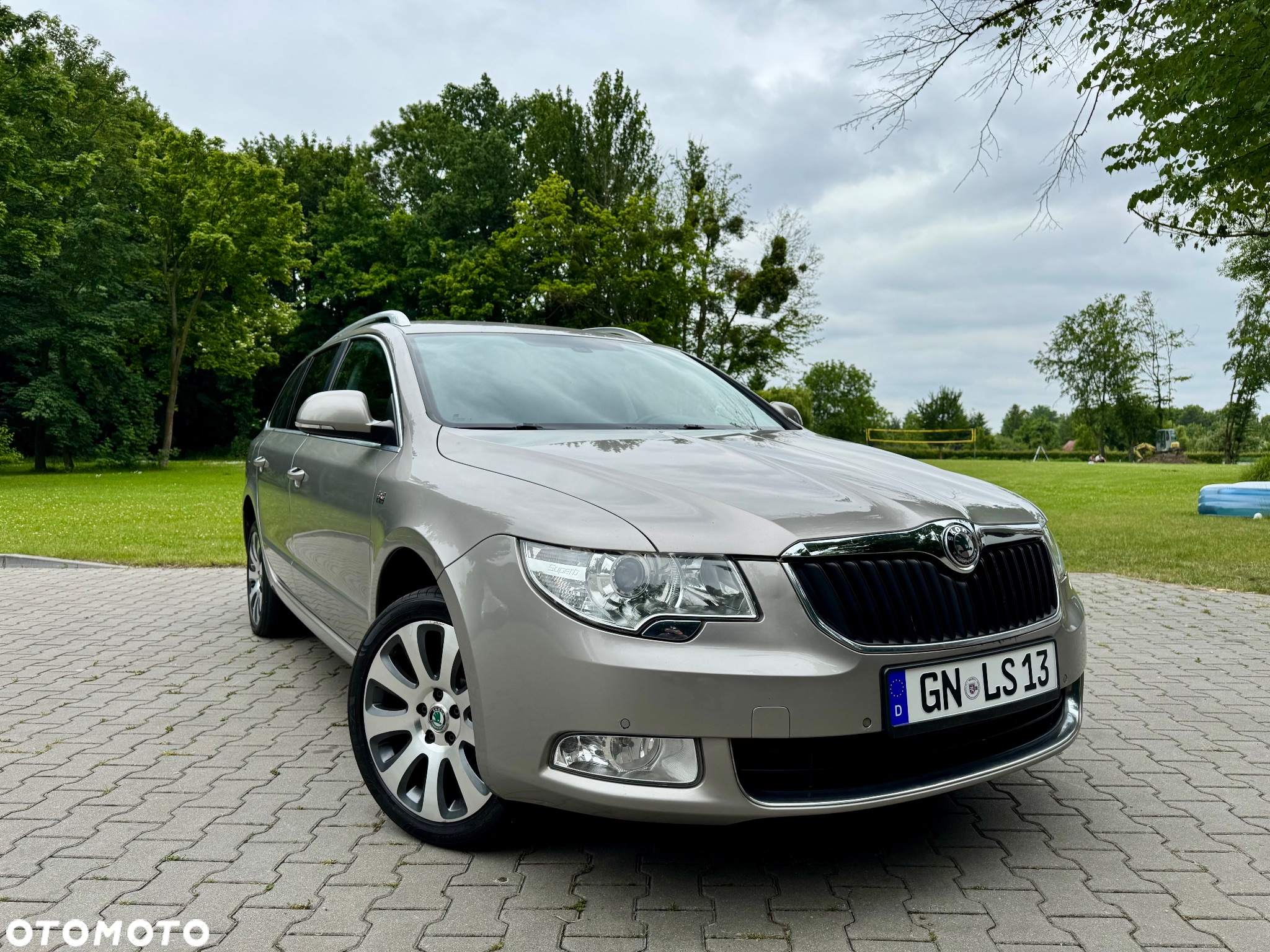 Skoda Superb 2.0 TDI Green tec 4x4 DSG Exclusive - 2