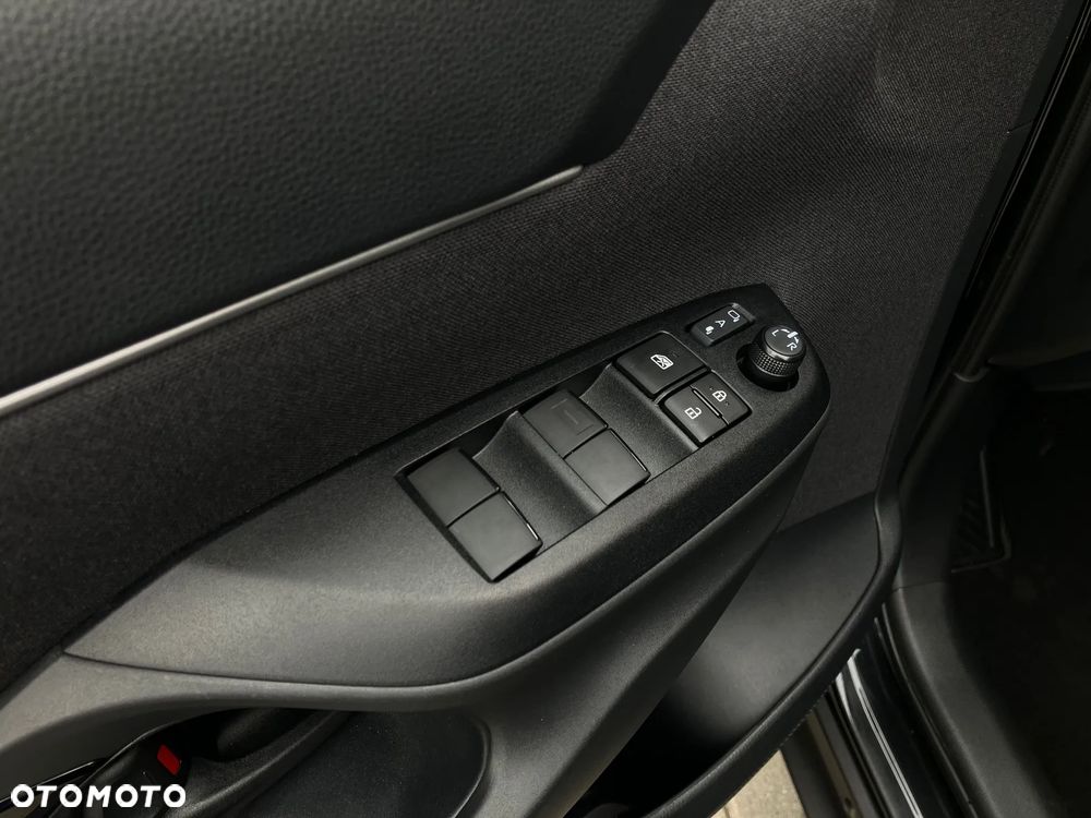 Toyota Yaris Cross Hybrid 1.5 Style - 32