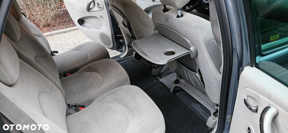 Citroën Xsara Picasso 1.6 HDI Exclusive - 18