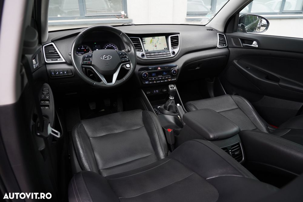 Hyundai Tucson - 11