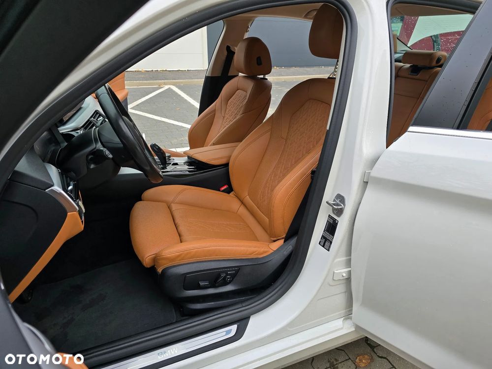 BMW Seria 5 518d Luxury Line sport - 18