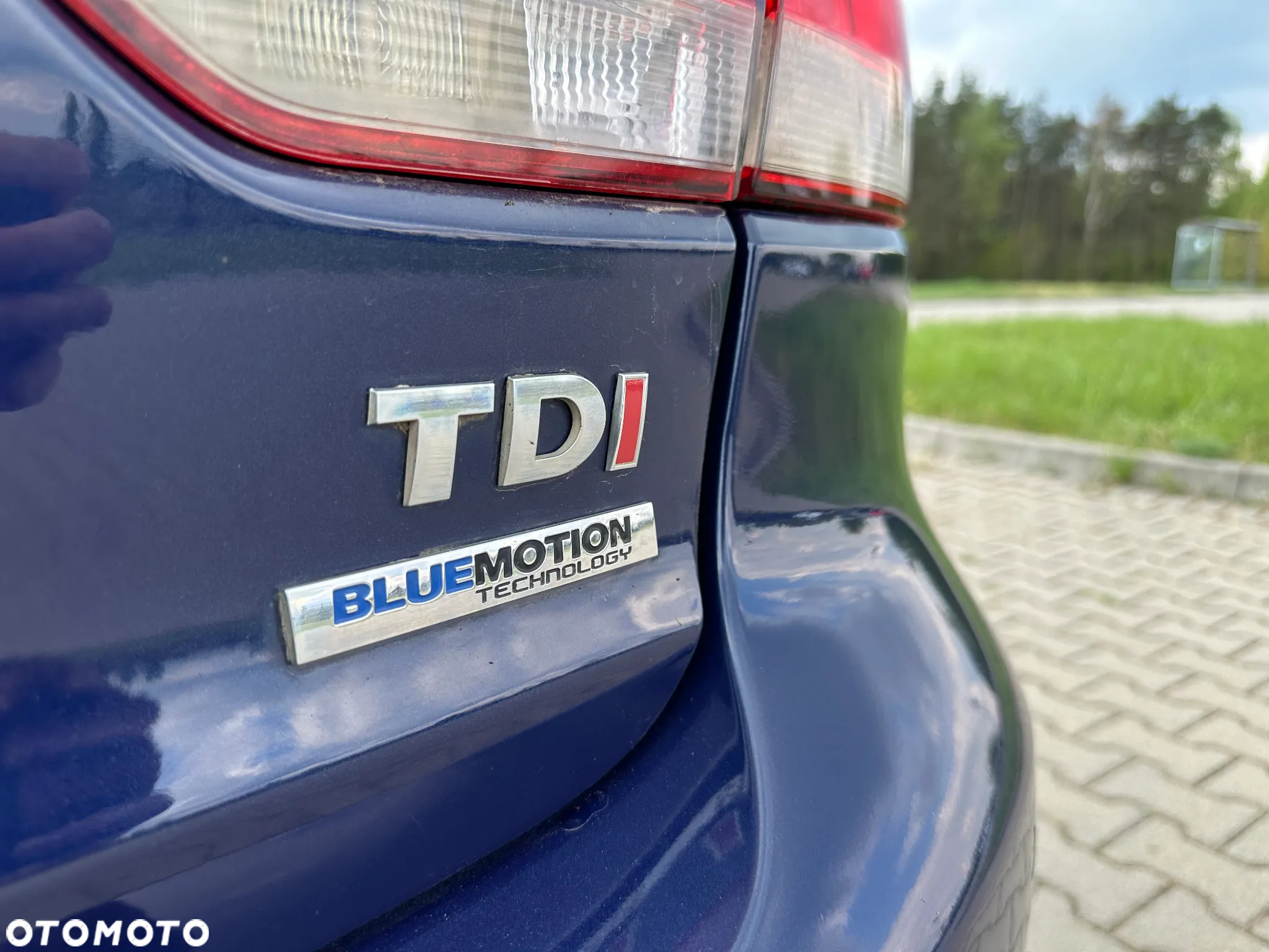 Volkswagen Golf 1.6 TDI DPF BlueMotion Technology Trendline - 9