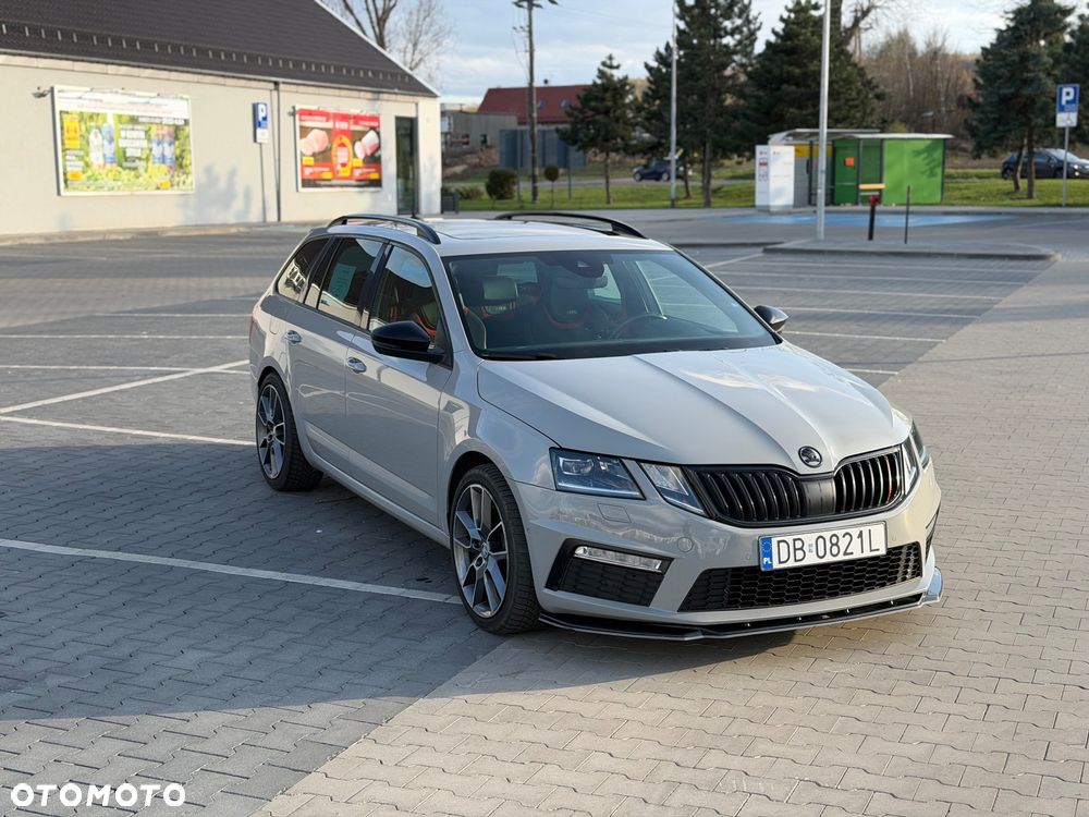 Skoda Octavia 2.0 TSI RS 230 DSG - 3
