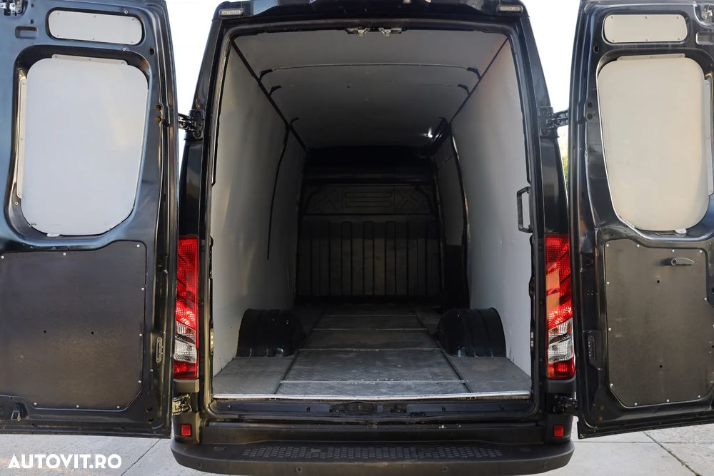 Iveco L3H2 2.3D 156CP - Axa Dubla - 13