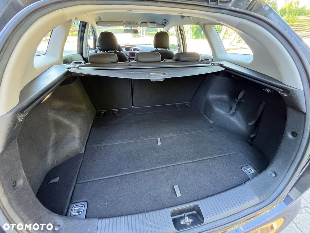 Kia Ceed 1.6 GDI Spirit - 22